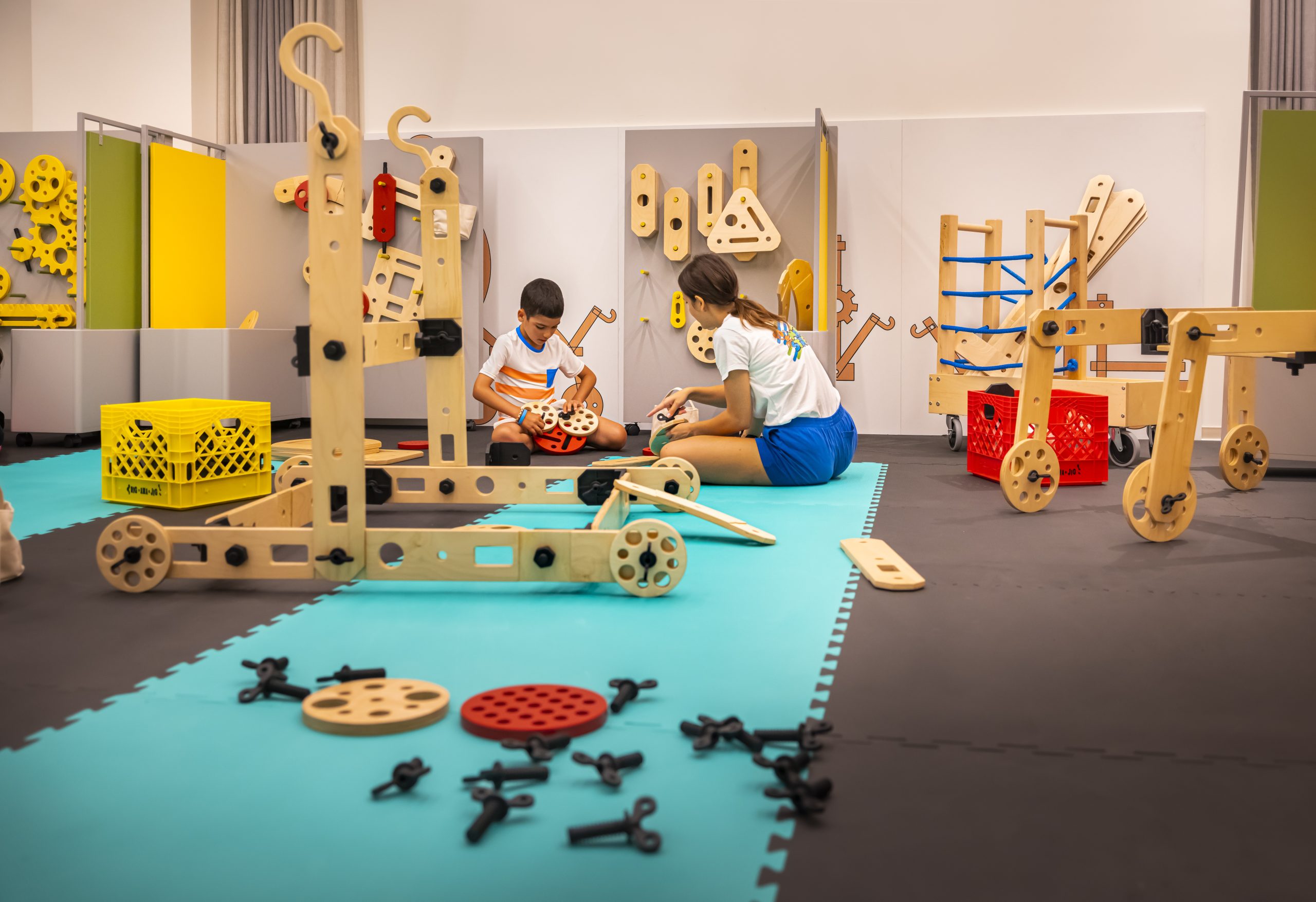 Kids enjoying Maro Smart Play