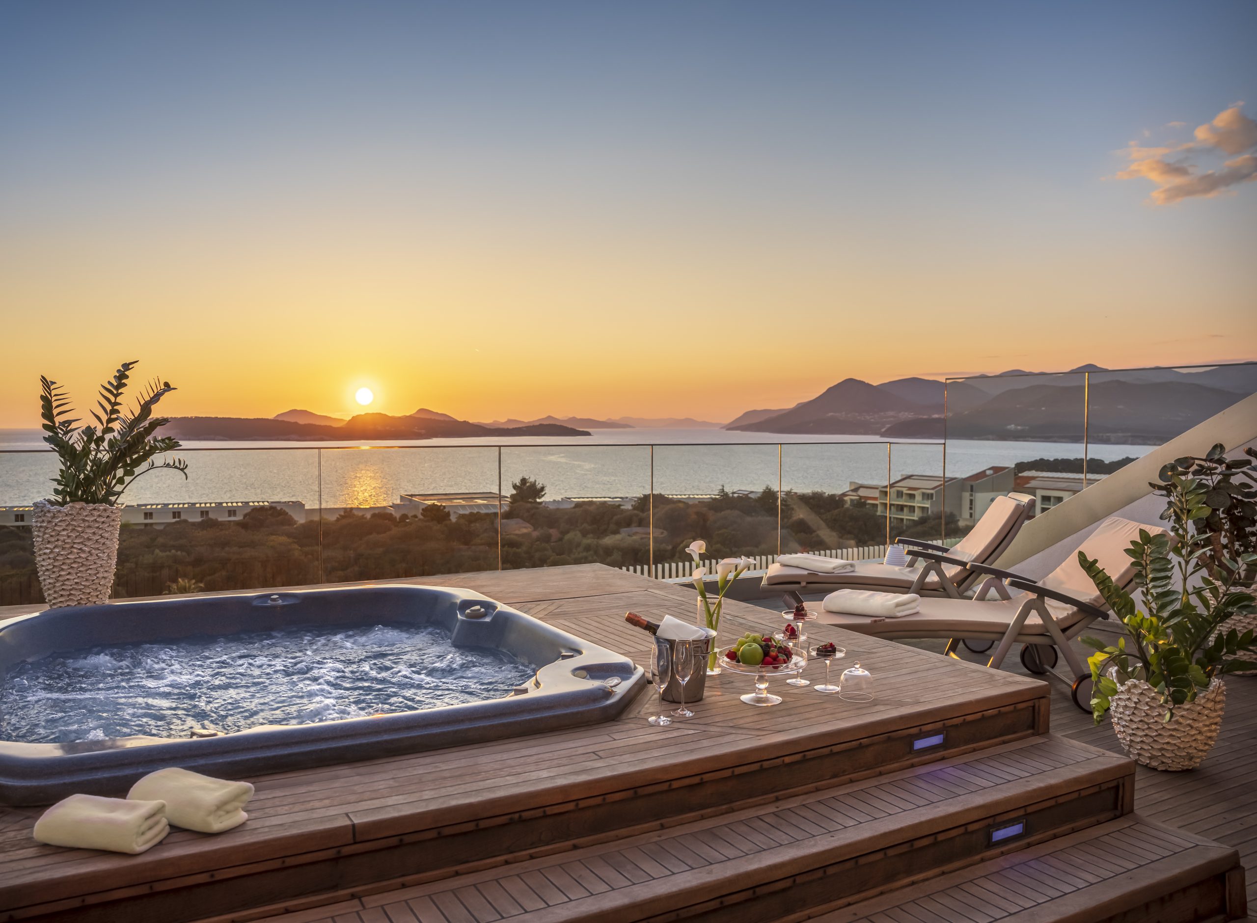 Valamar Lacroma Hotel jacuzzi