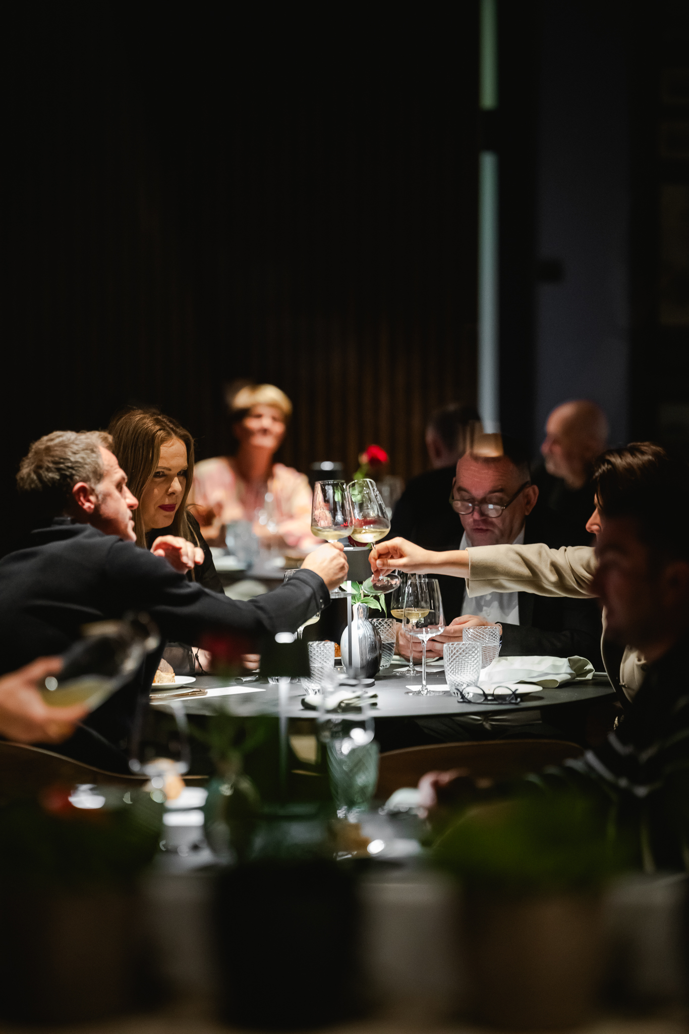 Guest enjoying dinner in Spinnaker
