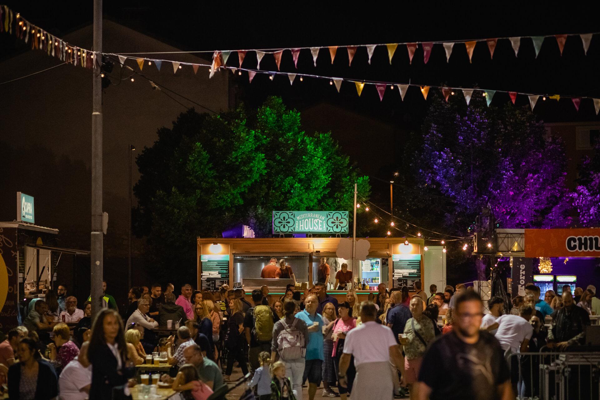 MangiaTorre, popularni festival ulične hrane u Taru 
