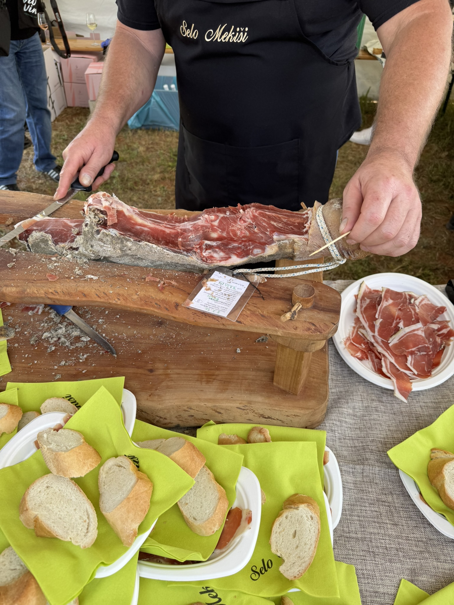 Istrian prosciutto from the Mekiši agritourism