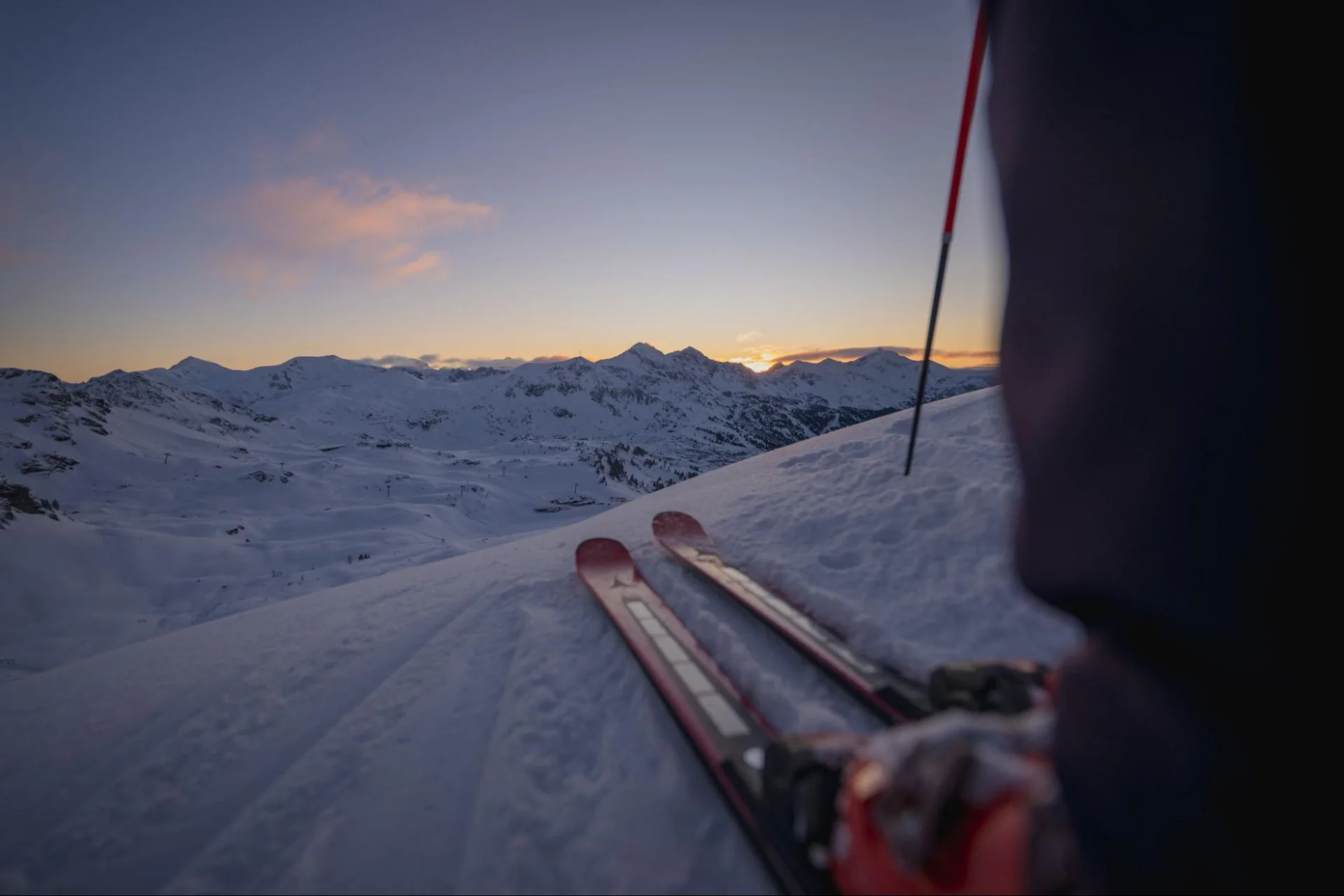 Pogled na padine Obertauerna u zoru prije First.Track skija&scaron;kog događaja
